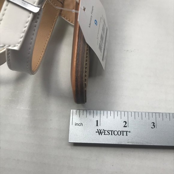 Time And Tru Women's Size 9 White Whip Stitch Thong Sandal New With Tags - Picture 11 of 11